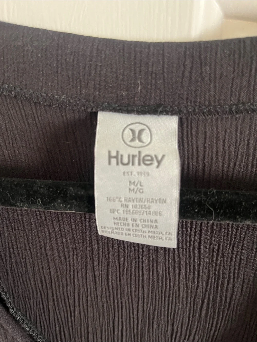 Hurley Black Short-Sleeve Button-Down Shirt/ Beach Cover-up